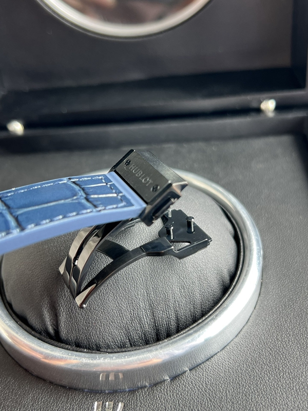 ウブロコピー時計素材ディテール